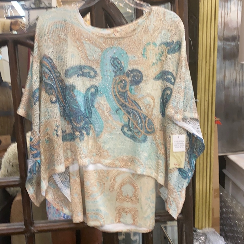New Reba top/Shaw